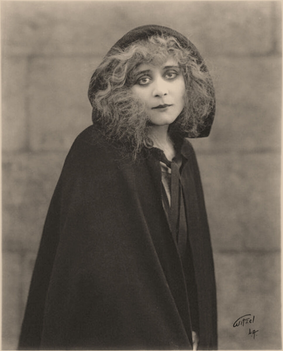 Theda Bara-- Kathleen Mavourneen2 retouch.jpg
